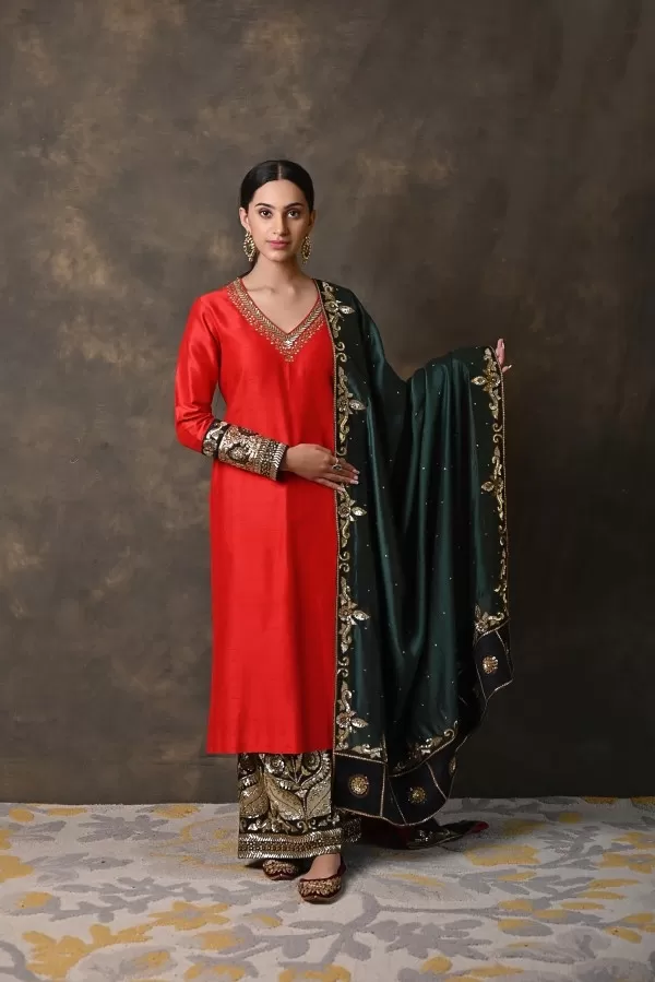 Online Fashion Boutiques Patiala Suit in Red Embroidered Fabric LSTV119434